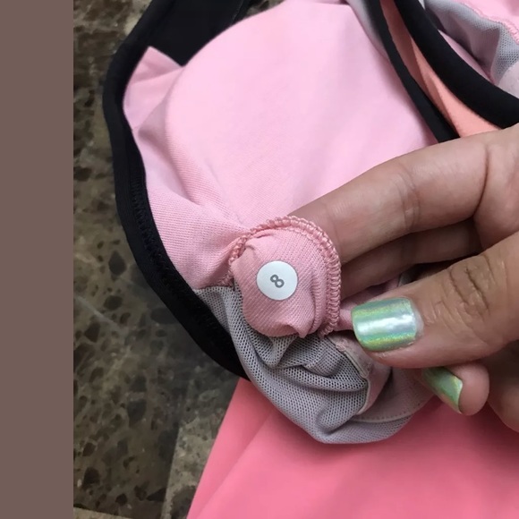 Lululemon Cardio Tank - Picture 7 of 7